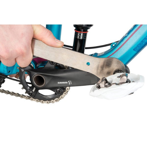 HCW-16.3 CHAIN WHIP / PEDAL WRENCH