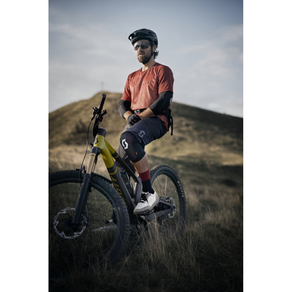 Soldier | Olnbogahlífar