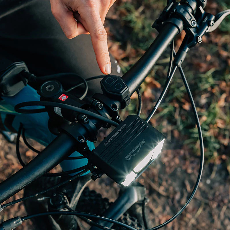 MONTEER 12000 | Ljós